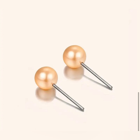 Wholesale Alert 🚨5pc Mix Faux Color Pearl Earrings Studs - Picture 4 of 7